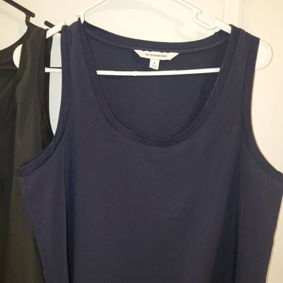 BR Standard Navy Blue and Black Scoopnevk Tank Top -Size Small - Picture 3 of 5